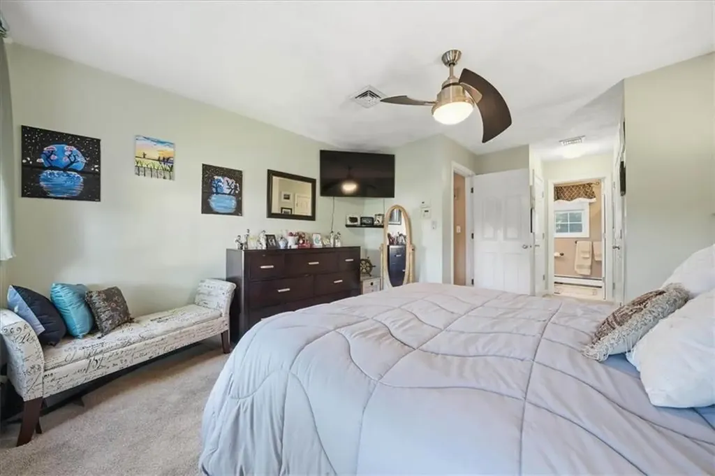 40 Chestnut Grove Avenue Cumberland RI 02864