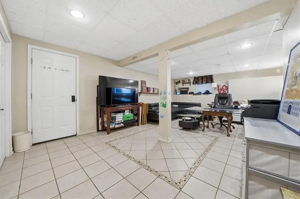40 Chestnut Grove Avenue Cumberland RI 02864