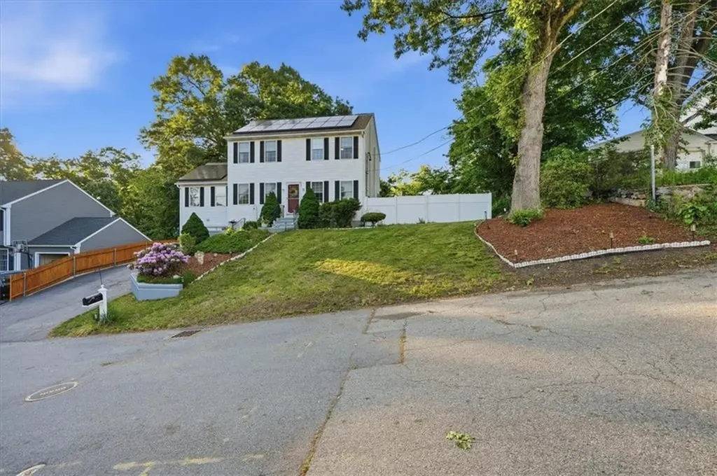 40 Chestnut Grove Avenue Cumberland RI 02864
