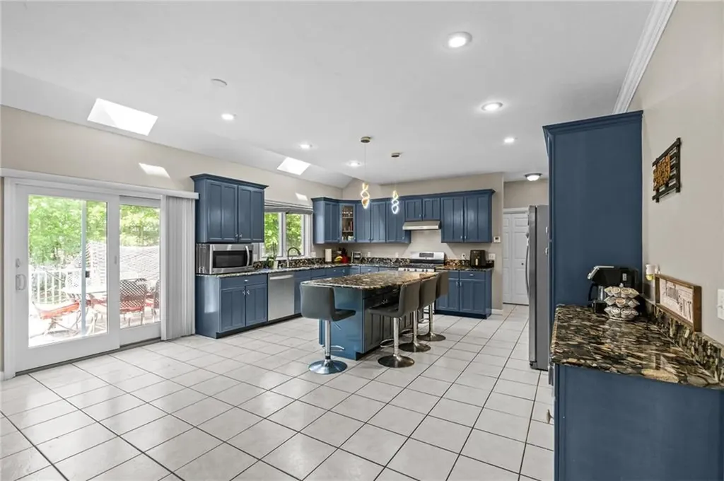 38 Steeple Lane Lincoln RI 02865