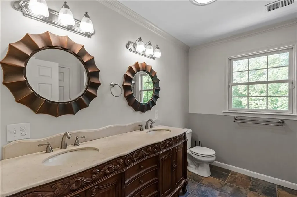 38 Steeple Lane Lincoln RI 02865