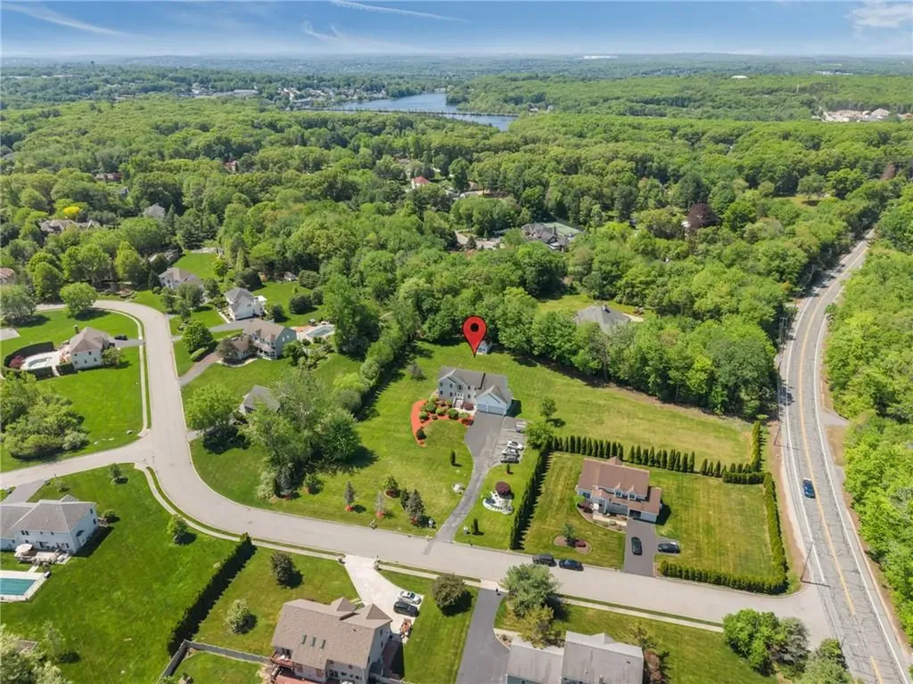 38 Steeple Lane Lincoln RI 02865