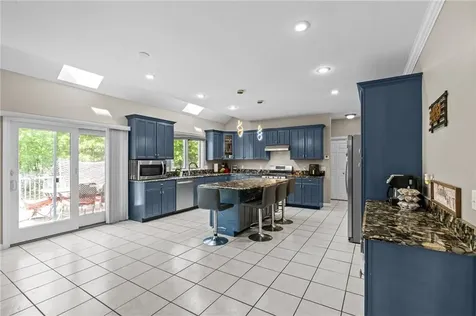 38 Steeple Lane Lincoln RI 02865