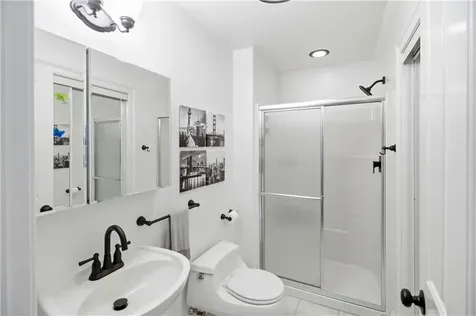 55 Burns Way East Greenwich RI 02818