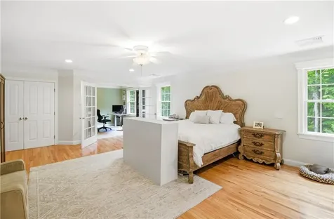 55 Burns Way East Greenwich RI 02818