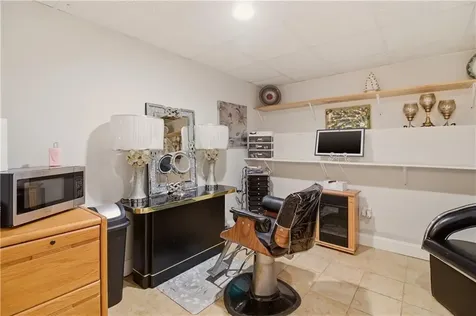 55 Burns Way East Greenwich RI 02818
