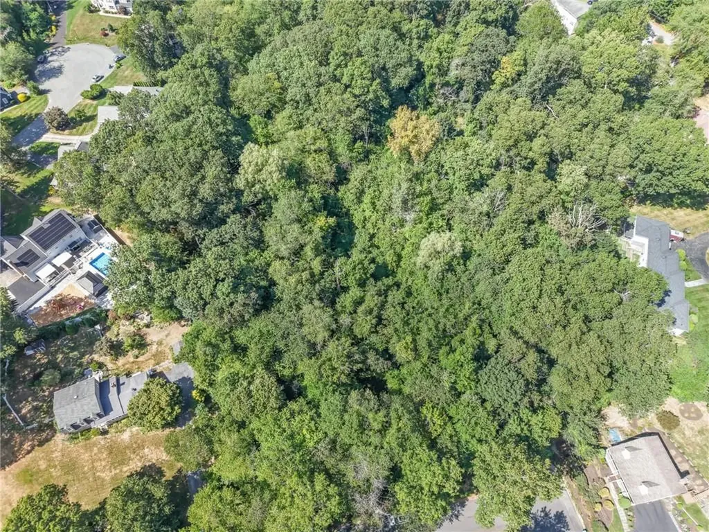 33 Cedar Way Cumberland RI 02864