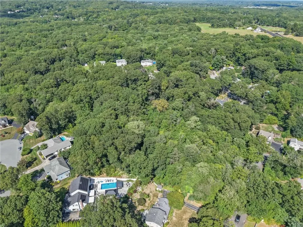 33 Cedar Way Cumberland RI 02864