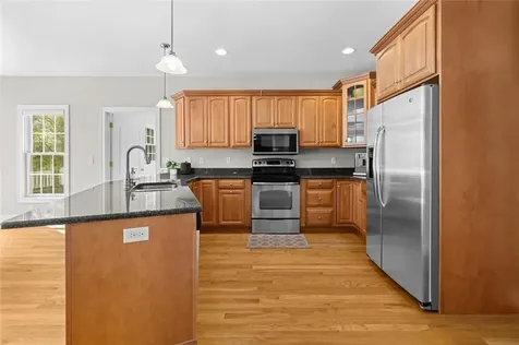 243 Cottrell Road Tiverton RI 02878
