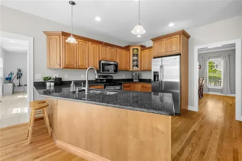 243 Cottrell Road Tiverton RI 02878