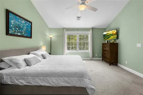 243 Cottrell Road Tiverton RI 02878