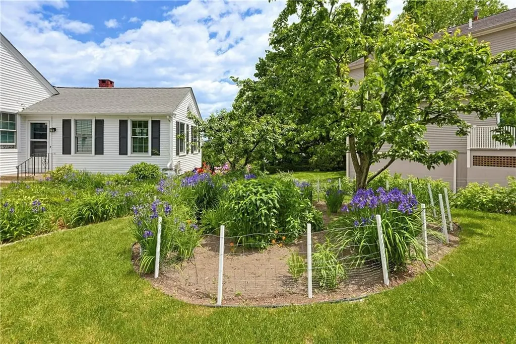 520 East Avenue Pawtucket RI 02860
