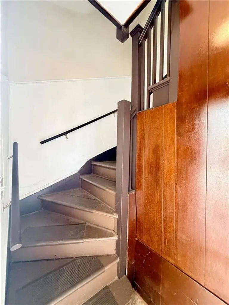 40 42 Richter Street Providence RI 02908