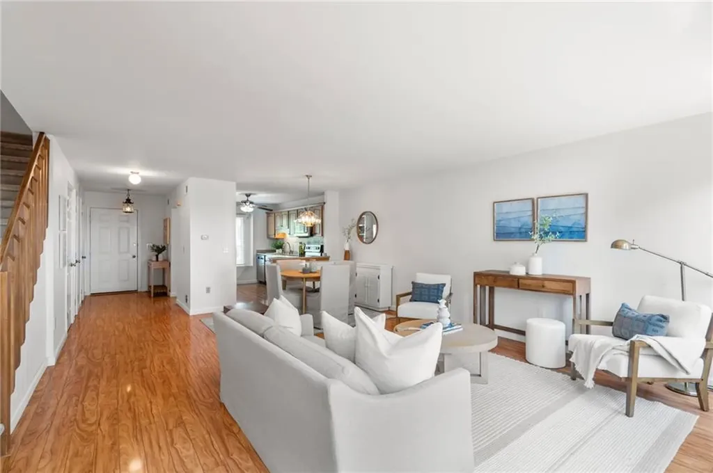 858 Bullocks Point Avenue East Providence RI 02915