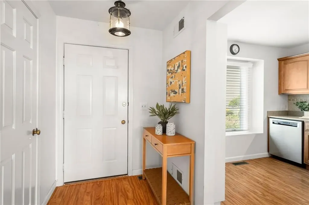 858 Bullocks Point Avenue East Providence RI 02915