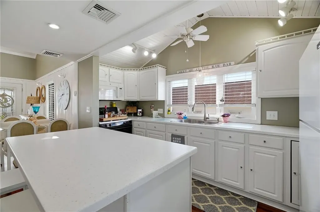 12 Montauk Avenue Westerly RI 02891
