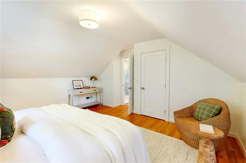 78 Netop Drive Warwick RI 02818