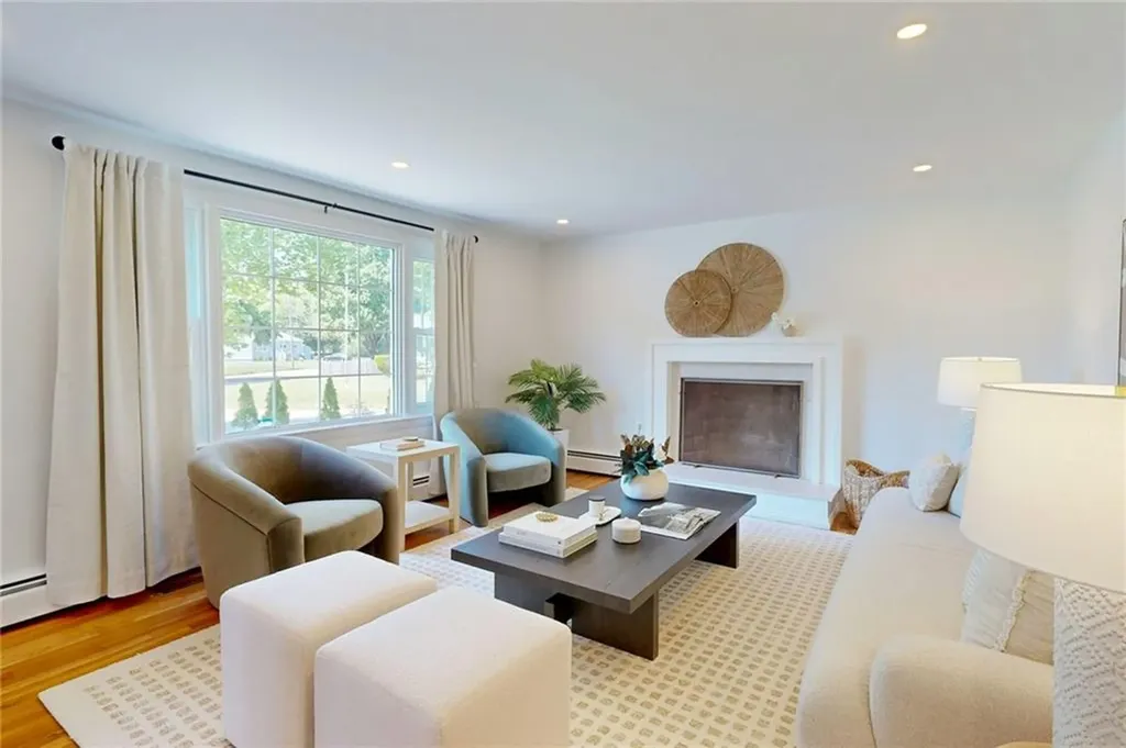 78 Netop Drive Warwick RI 02818