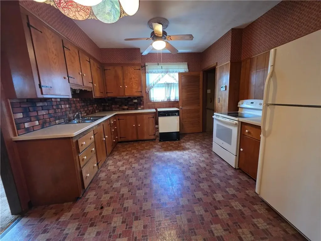 110 Petteys Avenue Providence RI 02909