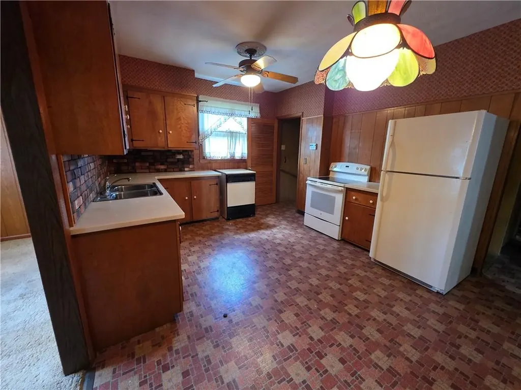 110 Petteys Avenue Providence RI 02909