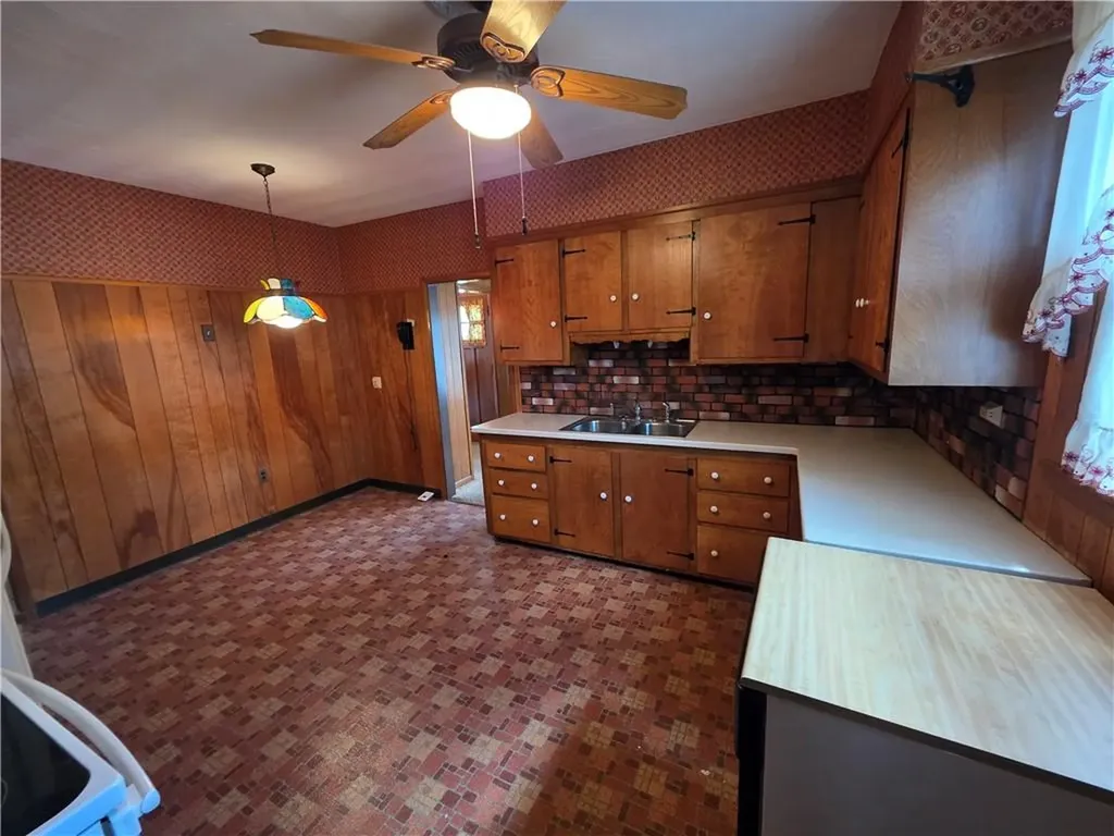 110 Petteys Avenue Providence RI 02909