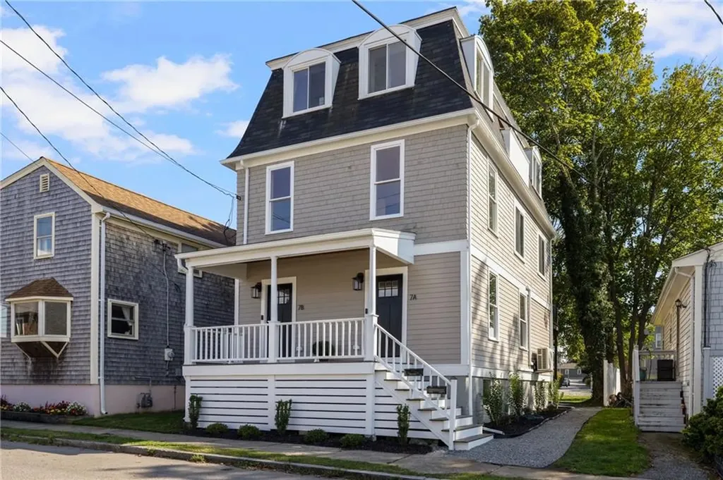 7 Sheffield Avenue Newport RI 02840