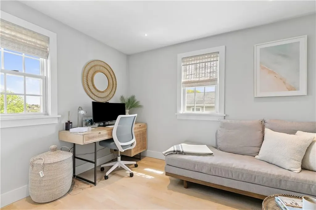 2 Bailey Terrace Middletown RI 02842