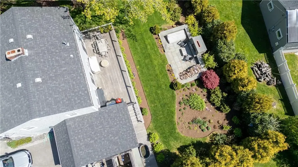 2 Bailey Terrace Middletown RI 02842
