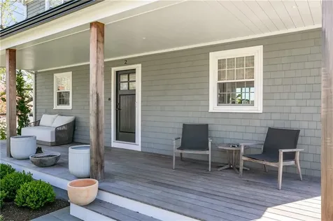 2 Bailey Terrace Middletown RI 02842