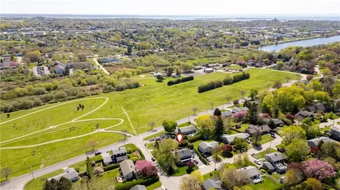 2 Bailey Terrace Middletown RI 02842
