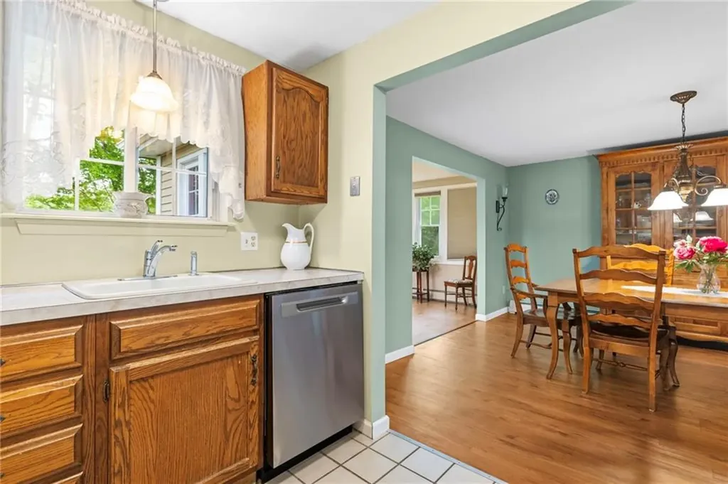 85 Governors Hill West Warwick RI 02893