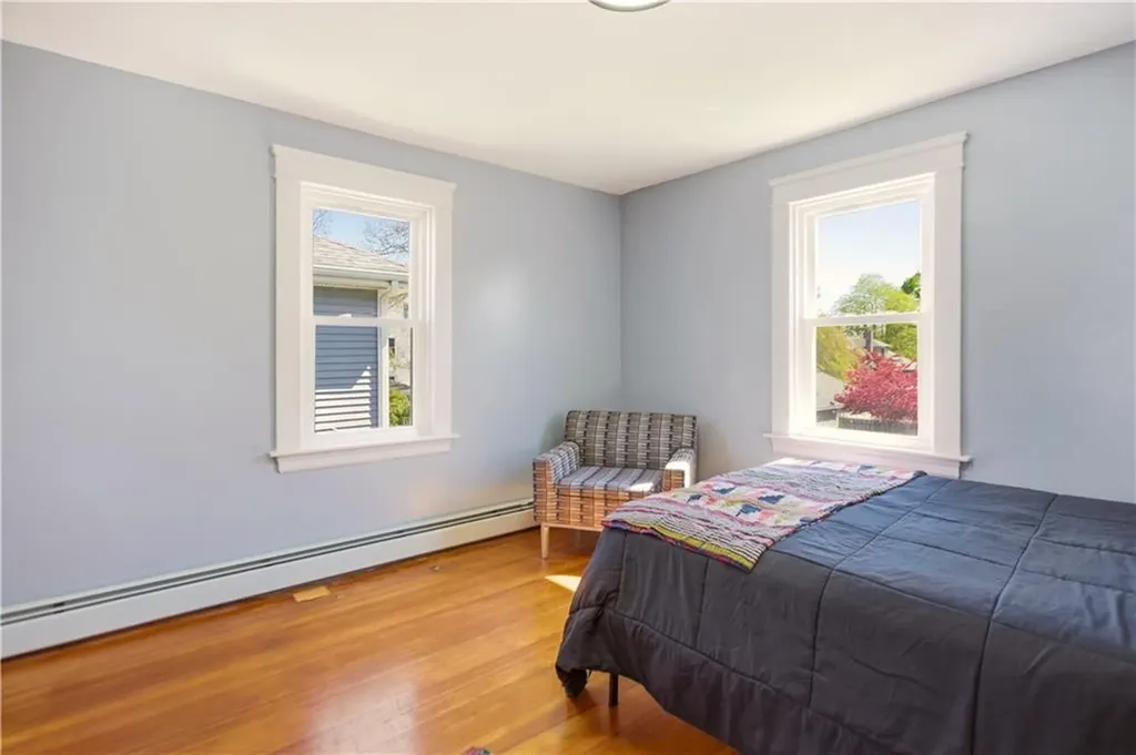 18 Harding Avenue Cranston RI 02905