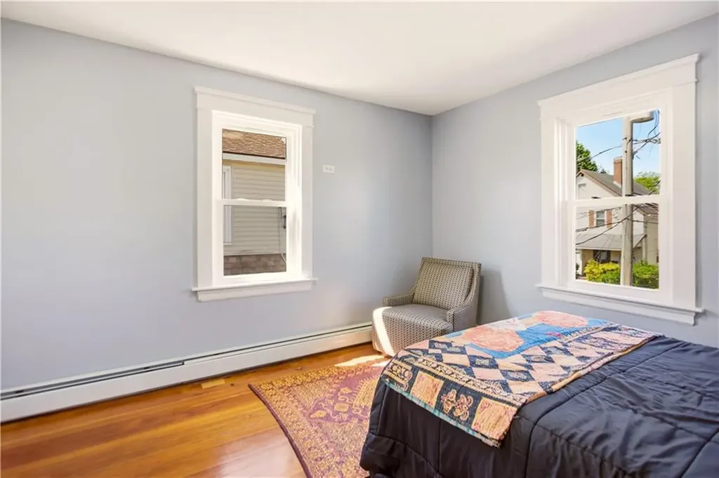 18 Harding Avenue Cranston RI 02905