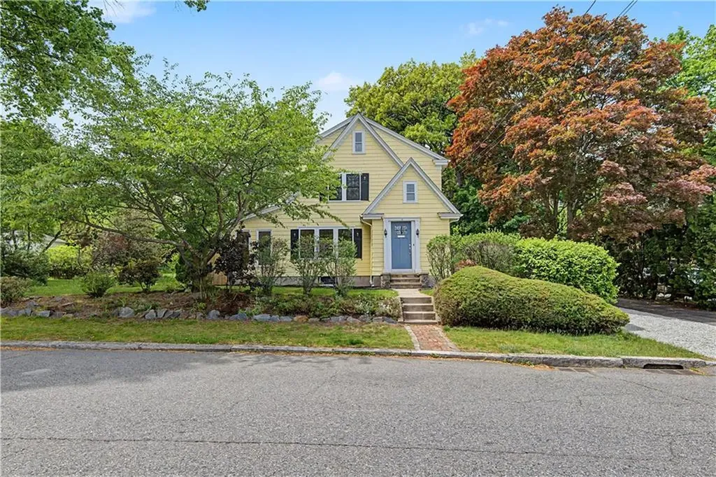50 Longwood Avenue Providence RI 02908