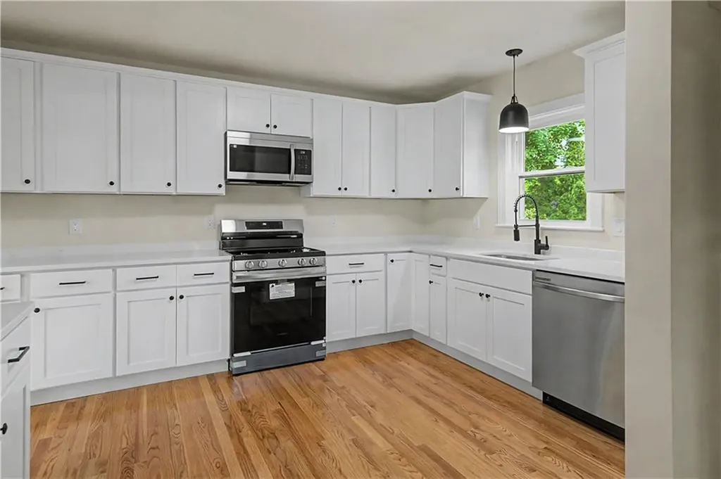 50 Longwood Avenue Providence RI 02908
