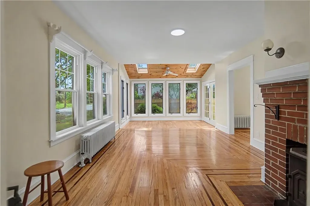 50 Longwood Avenue Providence RI 02908