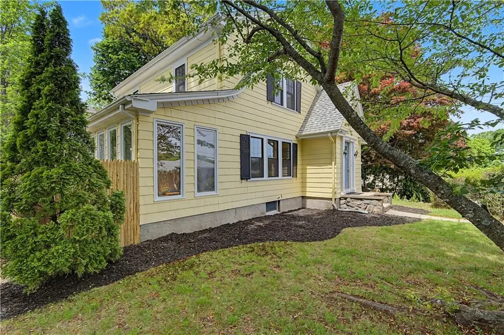 50 Longwood Avenue Providence RI 02908