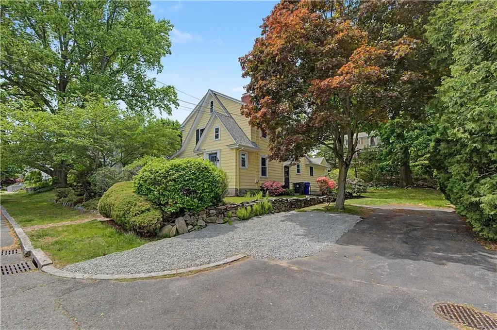 50 Longwood Avenue Providence RI 02908