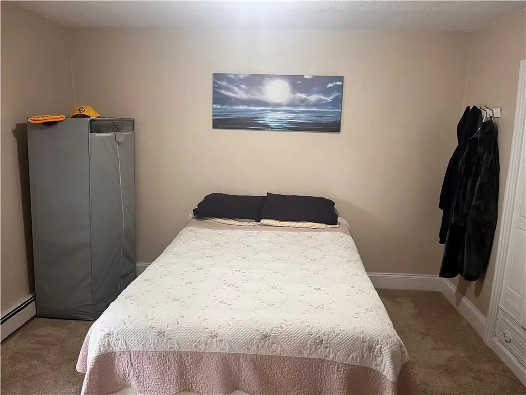 25 Earl Street Lincoln RI 02865