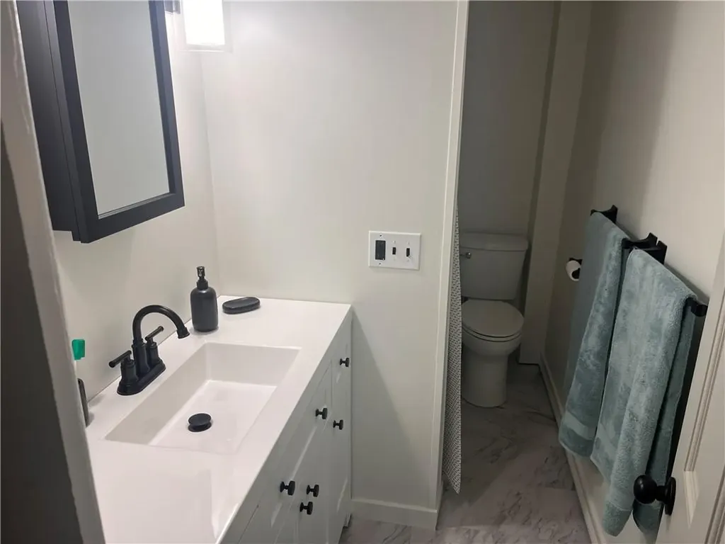 25 Earl Street Lincoln RI 02865