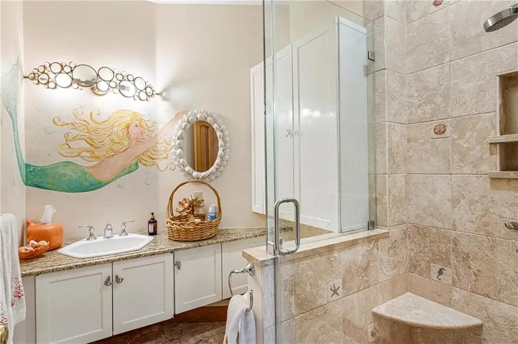 94 Howland Road Westport MA 02790