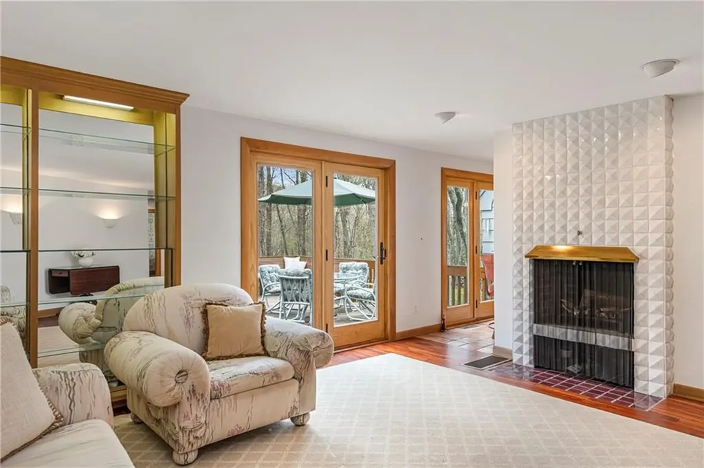 94 Howland Road Westport MA 02790