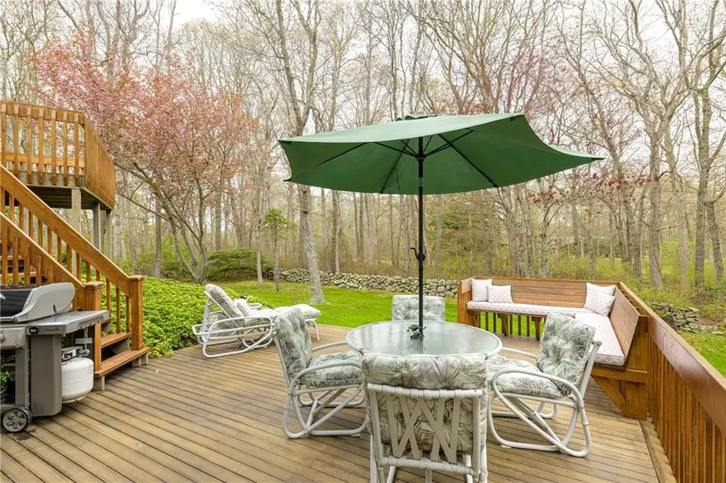 94 Howland Road Westport MA 02790
