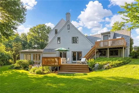 94 Howland Road Westport MA 02790