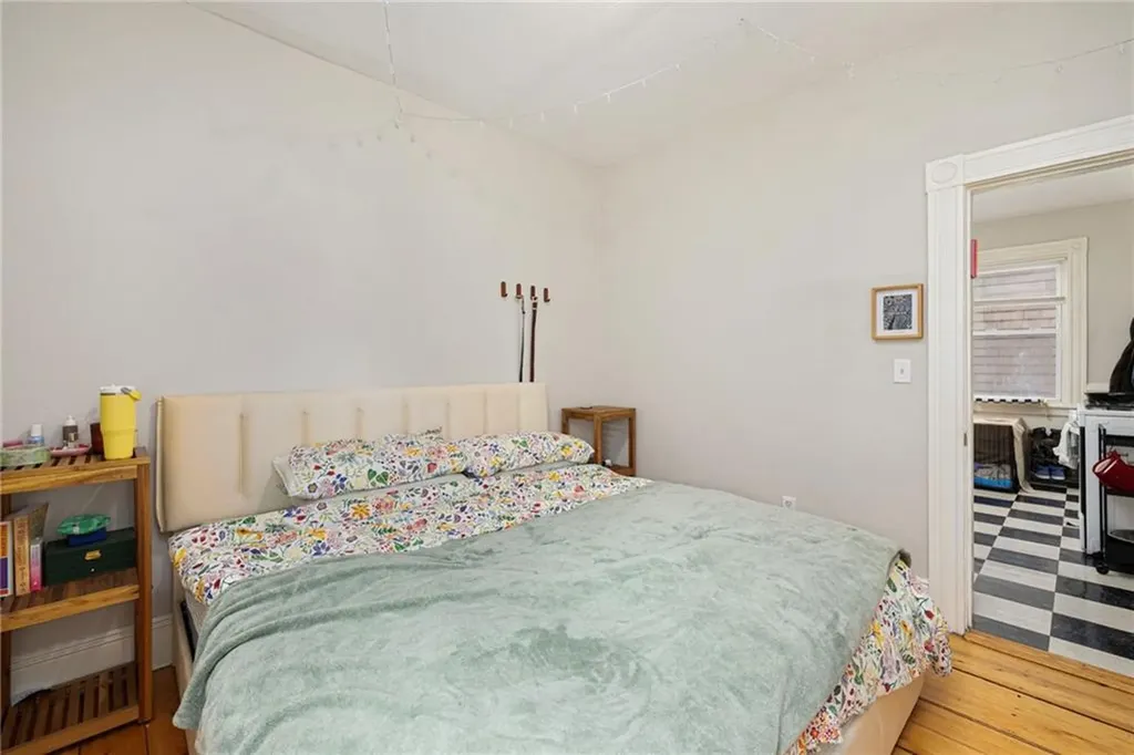 54 Barton Street Providence RI 02909