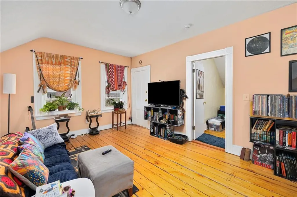 54 Barton Street Providence RI 02909