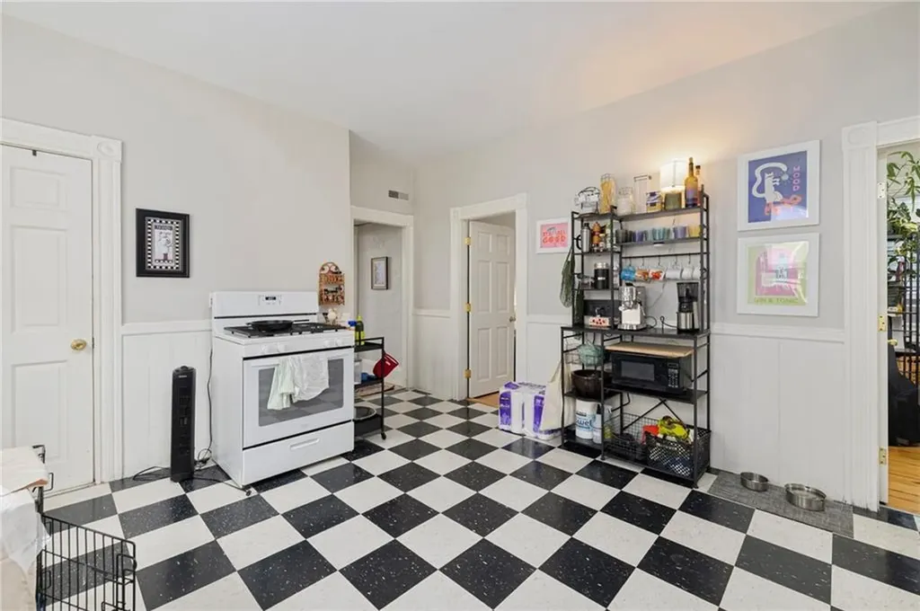 54 Barton Street Providence RI 02909