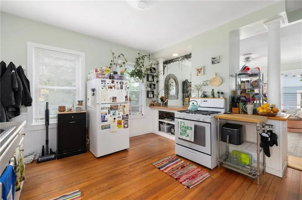 56 Barton Street Providence RI 02909