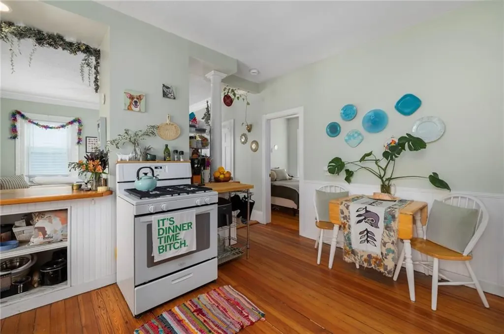 56 Barton Street Providence RI 02909