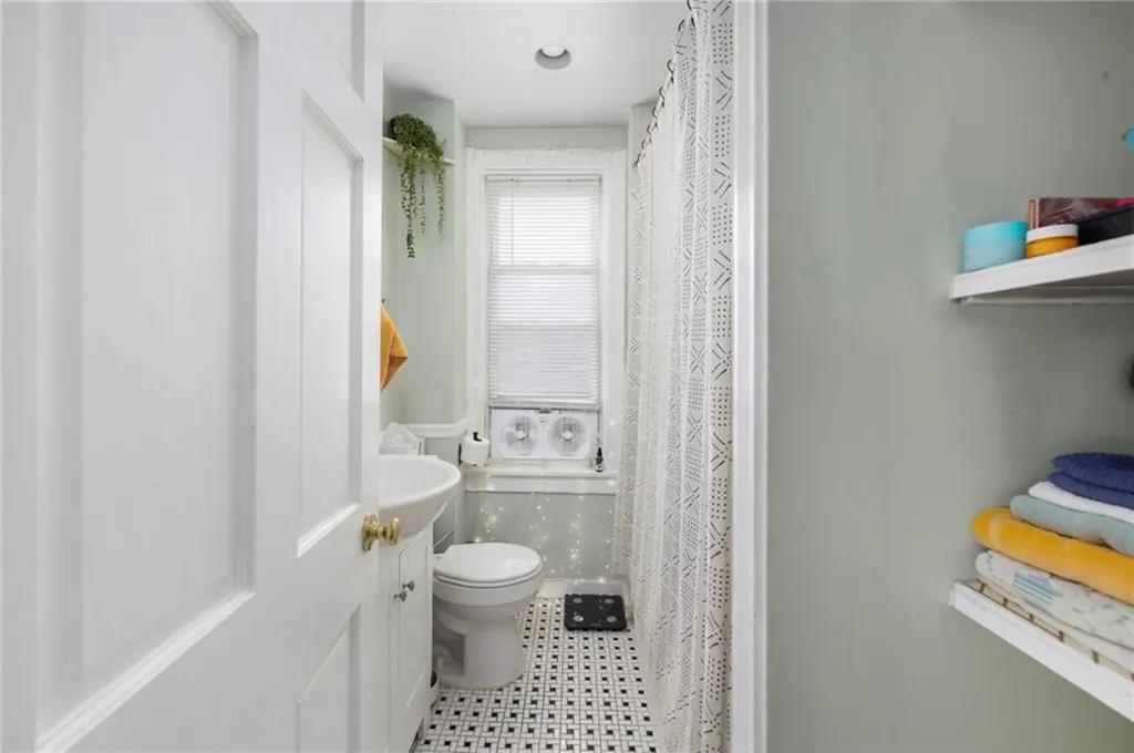 56 Barton Street Providence RI 02909